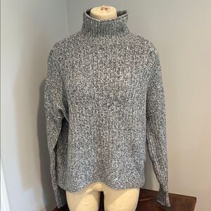 American Eagle Oversized Turtleneck Sweater Size XS